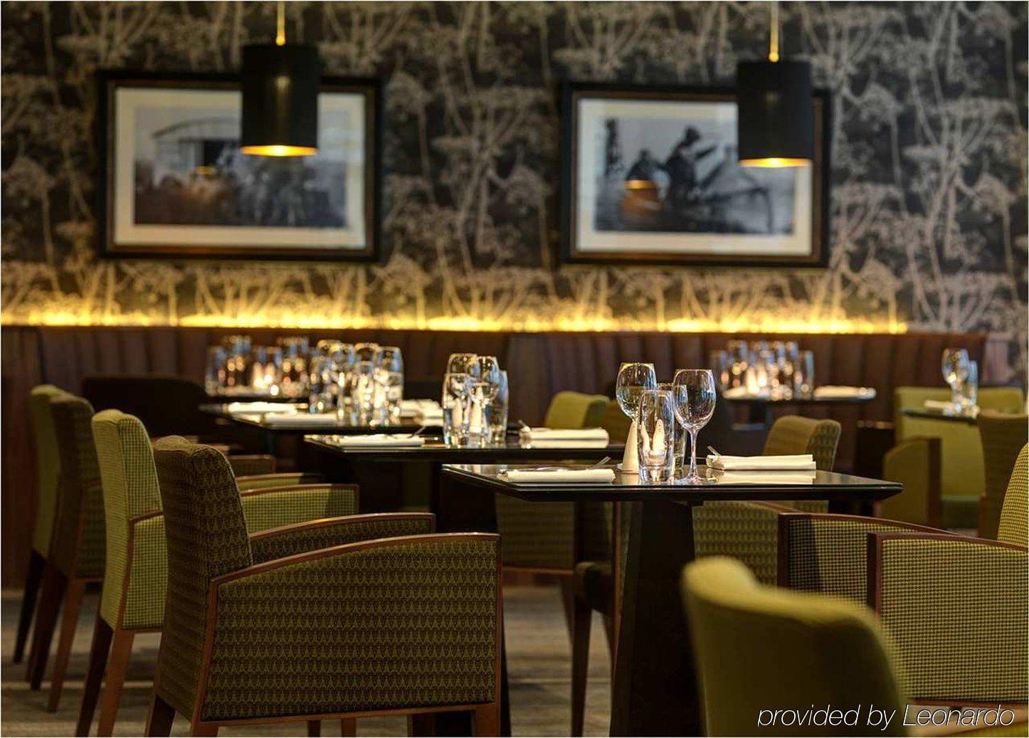 Hilton Garden Inn Aberdeen City Centre Buitenkant foto
