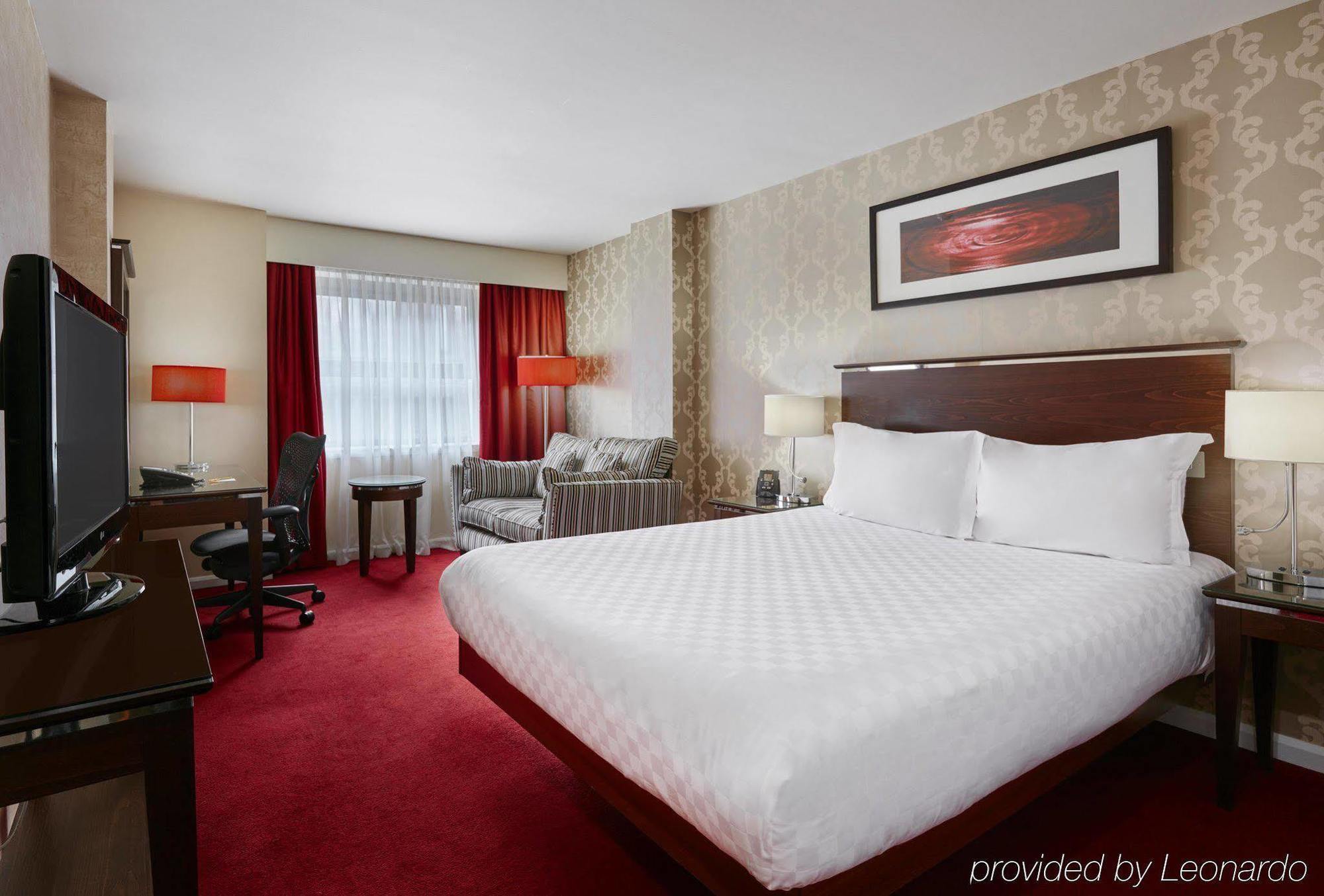 Hilton Garden Inn Aberdeen City Centre Buitenkant foto