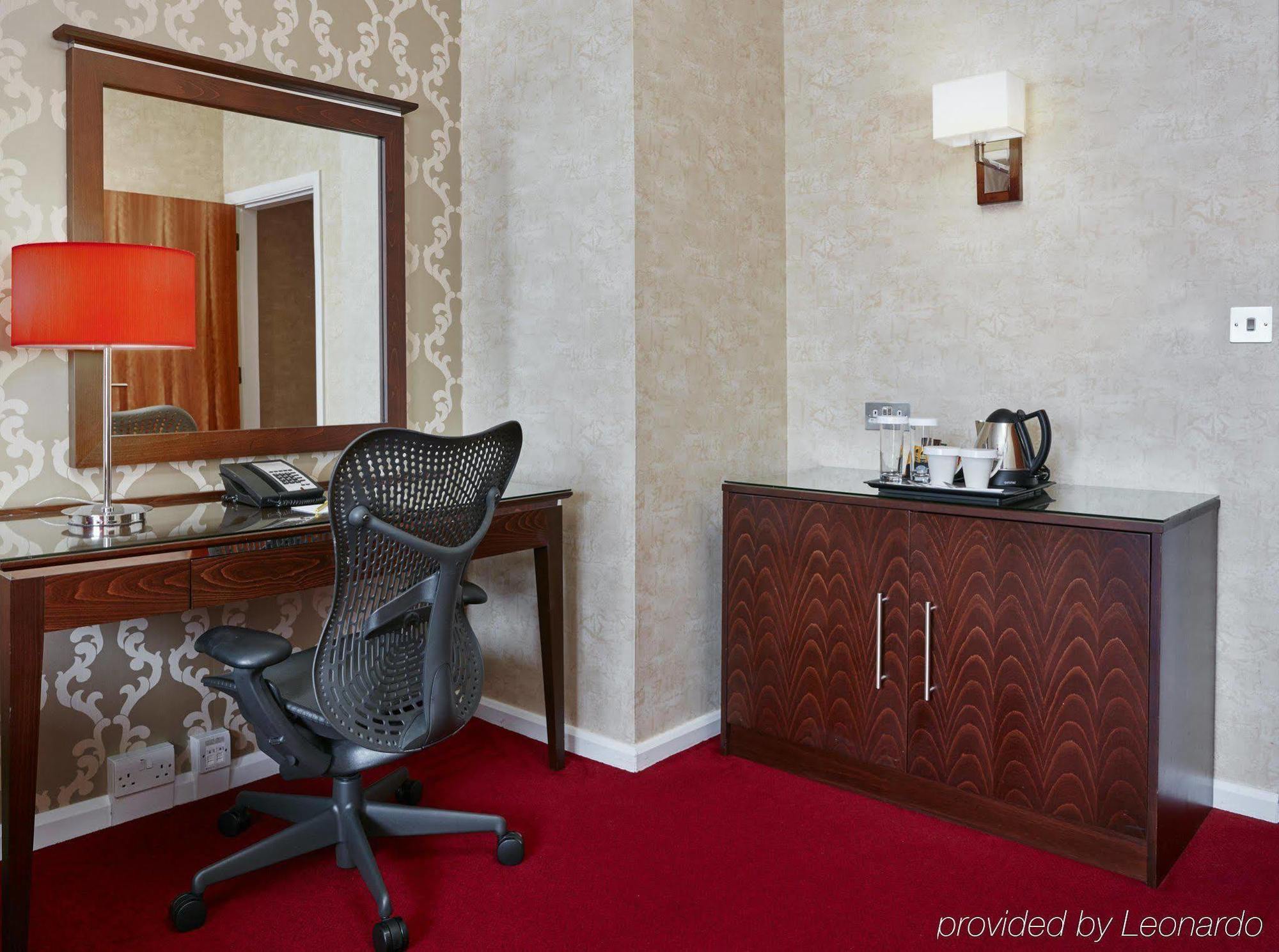 Hilton Garden Inn Aberdeen City Centre Buitenkant foto