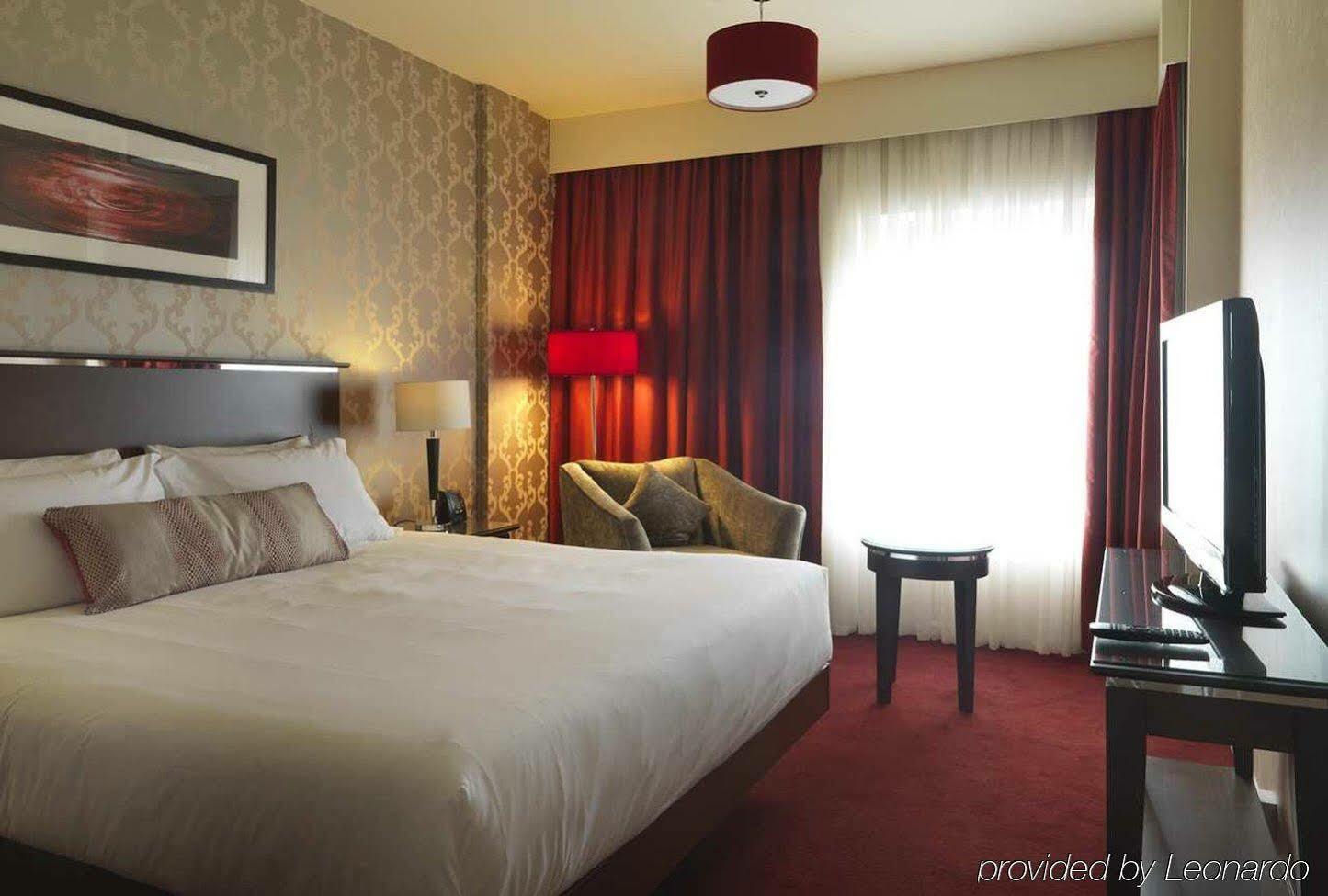 Hilton Garden Inn Aberdeen City Centre Buitenkant foto