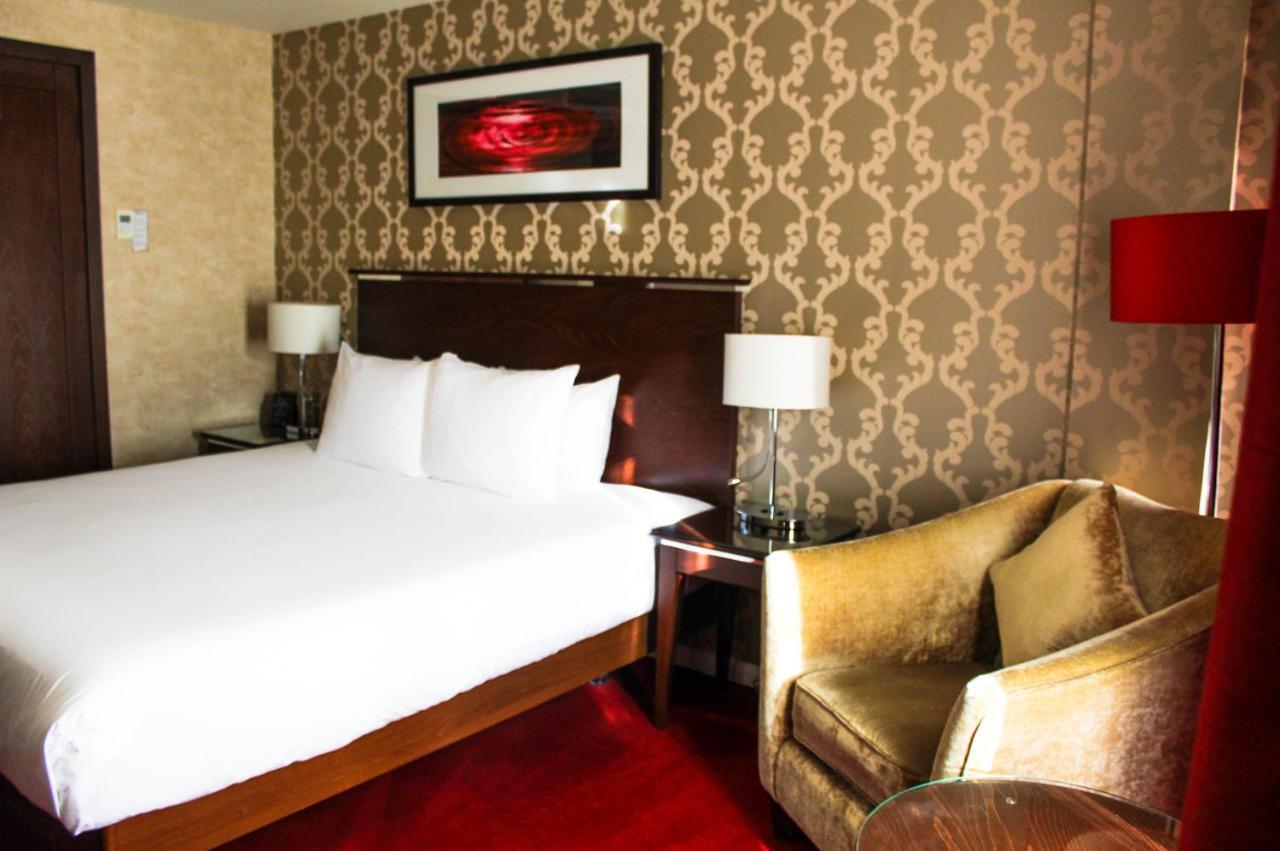 Hilton Garden Inn Aberdeen City Centre Buitenkant foto