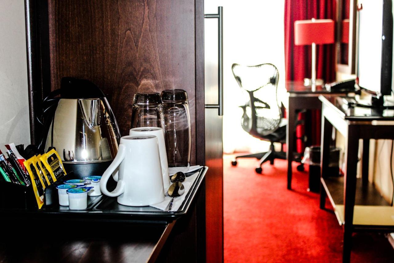 Hilton Garden Inn Aberdeen City Centre Buitenkant foto
